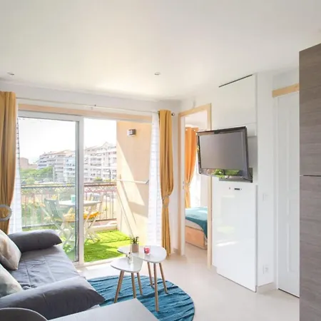 Azur Palm Furnished Flat Apartman *